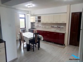 apartament-4-camere-decomandat-etaj-02