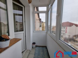 apartament-3-camere-de-vanzare-in-sibiu-zona-hipodrom-3-5