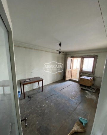apartament-3-camere-decomandat-zona-imparat-traian-tudor-vladimirescu-2