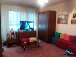 apartament-3-camere-decomandat-etaj-1-zona-centru-1