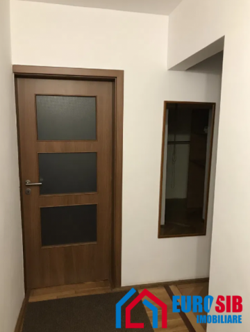 apartament-cu-3-camere-de-inchiriat-zona-mihai-viteazul-4