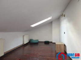 apartament-cu-3-camere-de-inchiriat-zona-centrala-6