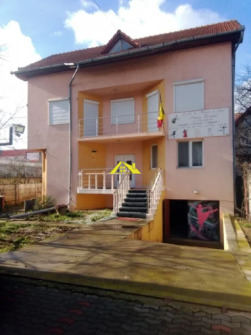 vand-casa-zona-cetate-2