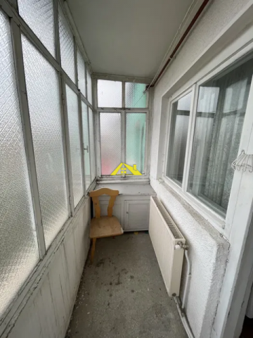 apartament-3-camere-central-cetate-5