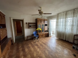 apartament-3-camere-central-cetate-6
