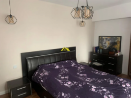 apartament-revovat-cu-scara-interioara-pozitie-centrala-6