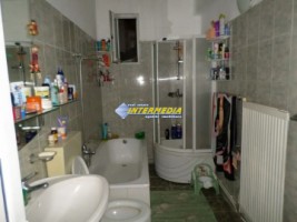 casa-de-vanzare-in-alba-iulia-situata-in-cetate-zona-buna-2