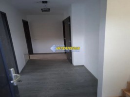 casa-noua-de-vanzare-in-alba-iulia-finisata-complet-cu-4-camere-4