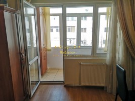 vanzare-apartament-2-camere-pacurari-1