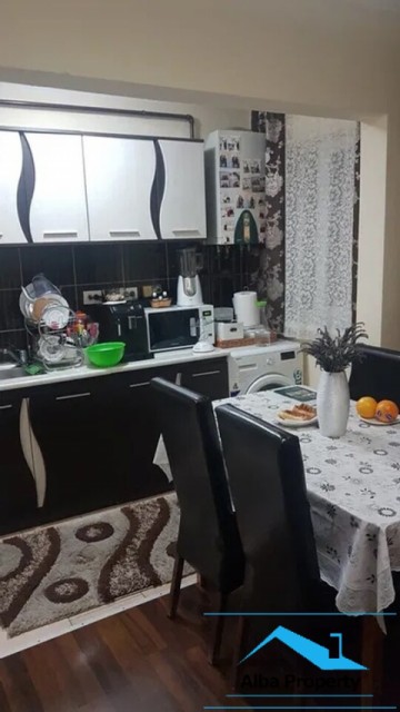 apartament-finisat-zona-cetate-1