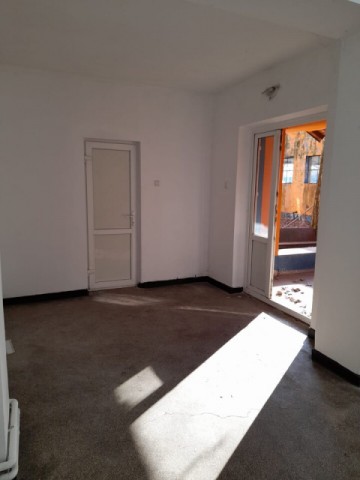 sud-zona-blv-bucuresti-halabirouri-937mp-teren-14384mp-581500-euro-6