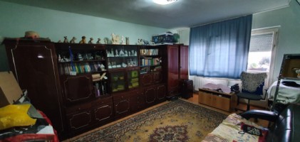 9-mai-4-camere-34-dec-2-bai-2-balcoane-la-75000-euro