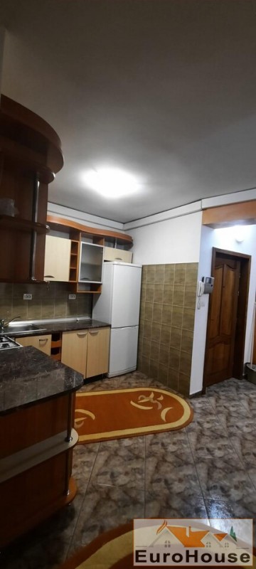 apartament-cu-3-camere-de-inchiriat-in-alba-iulia-3