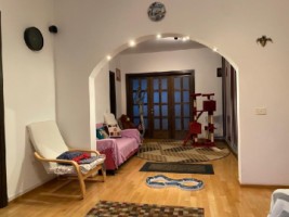 apartament-6-camere-stirbei-voda-bloc-consolidat-in-anul-2009-8