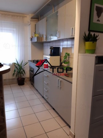 apartament-2-camere-semidecomandat-alexandru-cel-bun-1