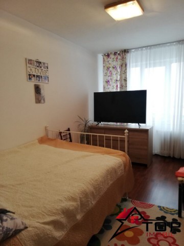 vand-apartament-2-camere-alexandru-cel-bun-1