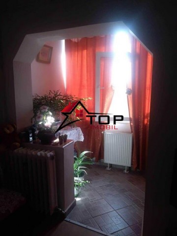 vand-apartament-2-camere-alexandru-cel-bun-2