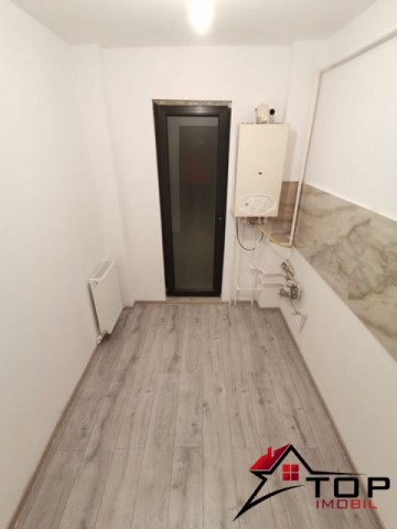 vand-apartament-2-camere-alexandru-cel-bun-4