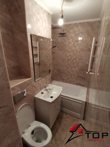 vand-apartament-2-camere-alexandru-cel-bun-5