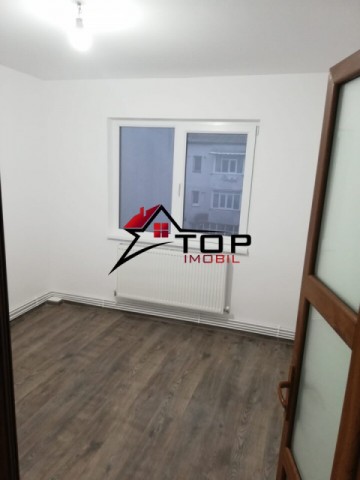 vand-apartament-2-camere-alexandru-cel-bun-1