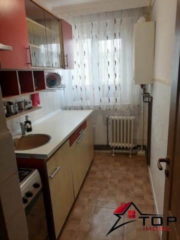 apartament-2-camere-semidecomandat-mircea-cel-batran-1