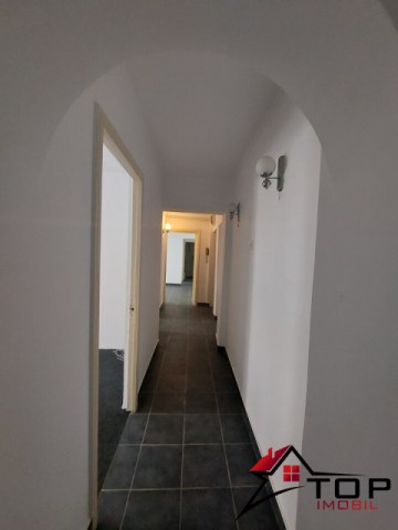 apartament-4-camere-etaj-1-galata-4