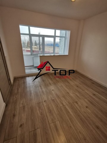 apartament-2-camere-podu-ros-renovat-fara-risc