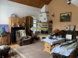 casa-noua-de-vanzare-in-alba-iulia-zona-cetate-finisata-complet-cu-teren-800-mp-1
