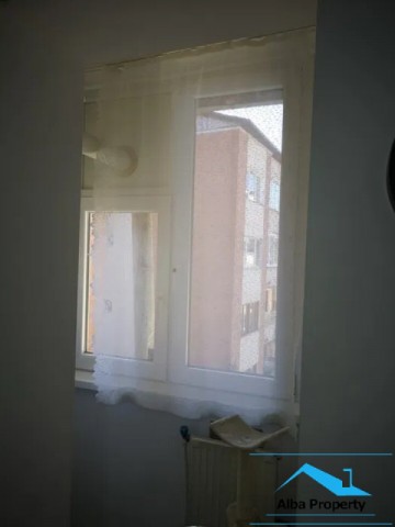 apartament-2-camere-decomandat-zona-cetate-5