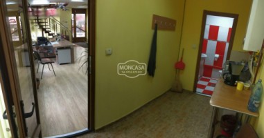 spatiu-comercial-ultracentral-100-mp-cu-vad-pietonal-si-auto-zona-cuza-voda-teatru-6