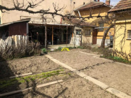 casa-de-caramida-in-centrul-orasului-7