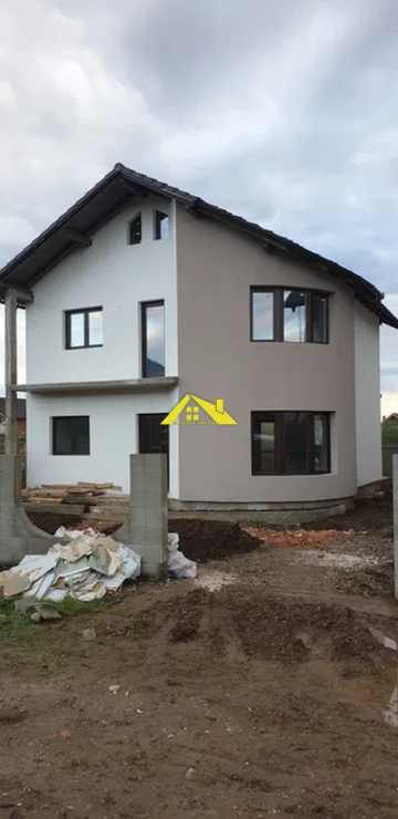 casa-noua-de-vanzare-partea-stanga-alba-micesti-3