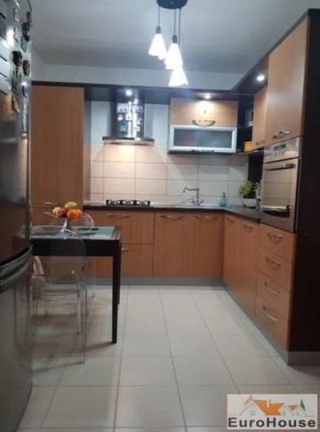 apartament-cu-3-camere-de-vanzare-in-alba-iulia-2