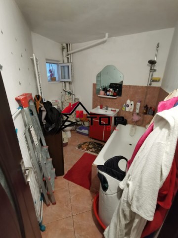 vand-apartament-2-camere-nicolina-1-1