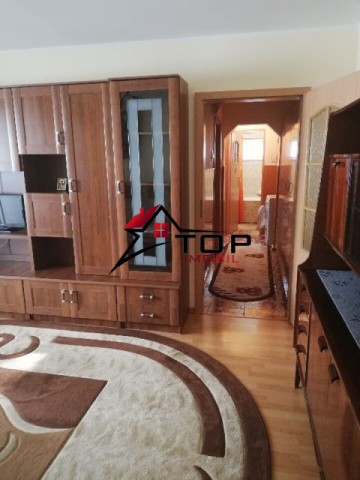 vand-apartament-3-camere-alexandru-cel-bun