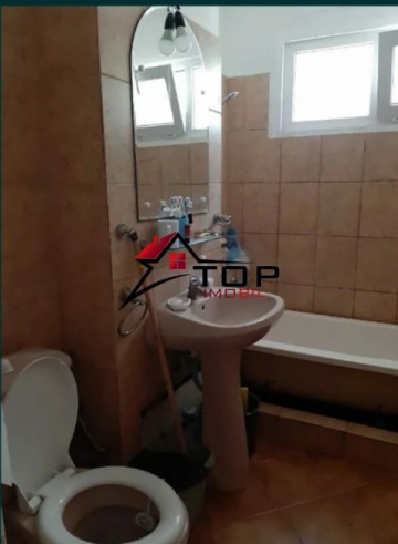 apartament-2-camere-podu-ros-sensul-giratoriu-1