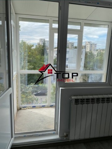 apartament-2-camere-podu-ros-renovat-complet-5