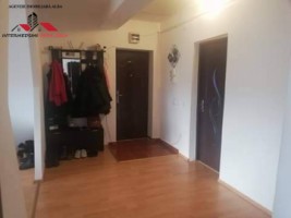 oferta-apartament-3-camere-an-2009-mp-64-alba-iulia-spre-micesti-6