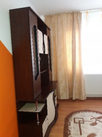 apartament-cu-2-camere-decomandat-cetate-mobilat-2