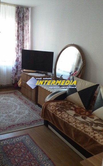apartament-cu-2-camere-etaj-1-cetate-1