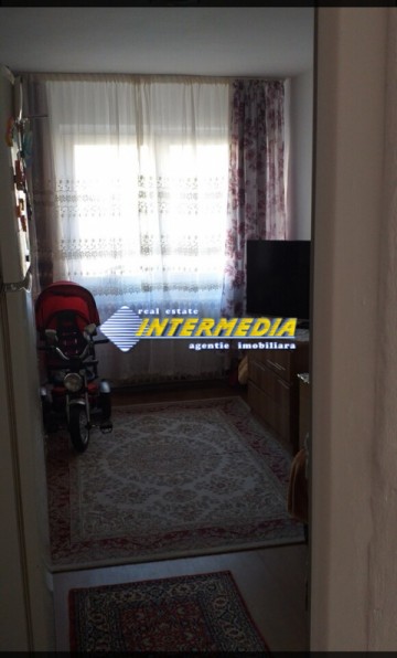 apartament-cu-2-camere-etaj-1-cetate-4