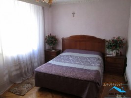 apartament-3-camere-cetate-pretabil-spatiu-comercial