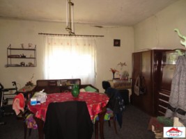casa-cu-teren-389-mp-zona-closca-id-22126