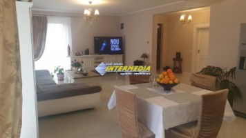 duplex-de-vanzare-p1cu-380-mp-teren-in-cetate-zona-stadion-finisata-la-cheie-utilata-si-mobilata-complet-2
