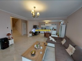 duplex-de-vanzare-p1cu-380-mp-teren-in-cetate-zona-stadion-finisata-la-cheie-utilata-si-mobilata-complet-1