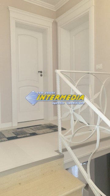 duplex-de-vanzare-p1cu-380-mp-teren-in-cetate-zona-stadion-finisata-la-cheie-utilata-si-mobilata-complet-21