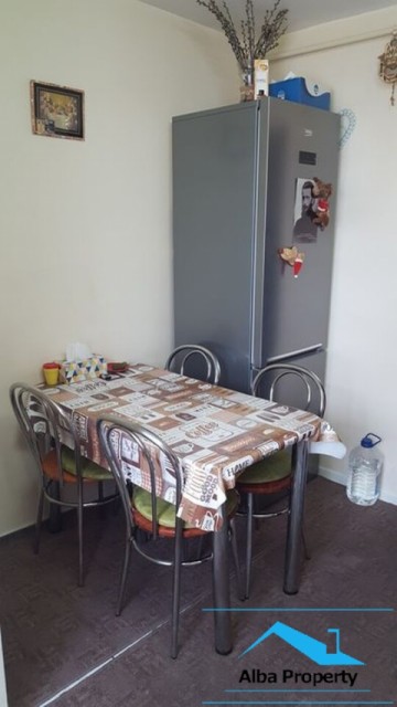 apartament-2-camere-zona-cetate-1