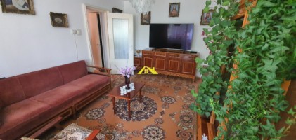 apartament-cu-3-camere-de-vanzare-cetate