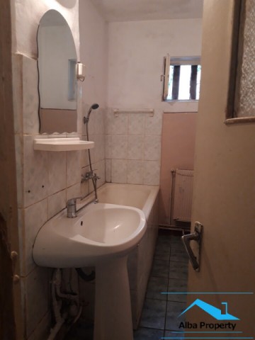 apartament-2-camere-zona-cetate-2