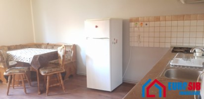 apartament-cu-3-camere-de-inchiriat-in-sibiu-zona-calea-poplacii-3